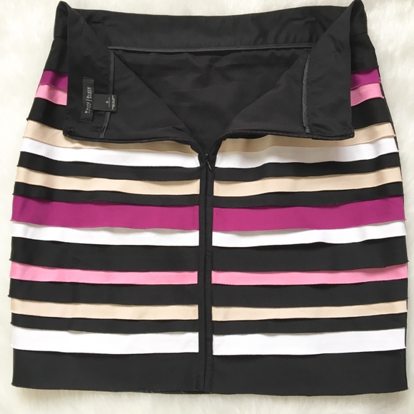 WHBM Layered Ruffle Pencil Skirt Size 8 - Picture 3 of 10